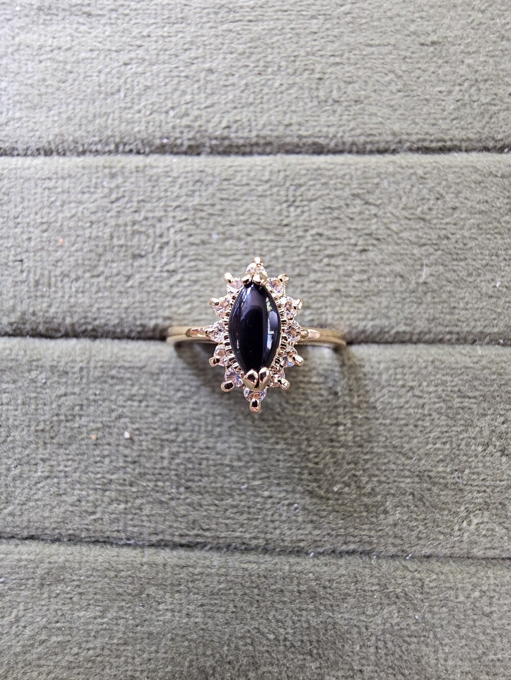 Vintage 18K Gold Plated Ring Size 8
